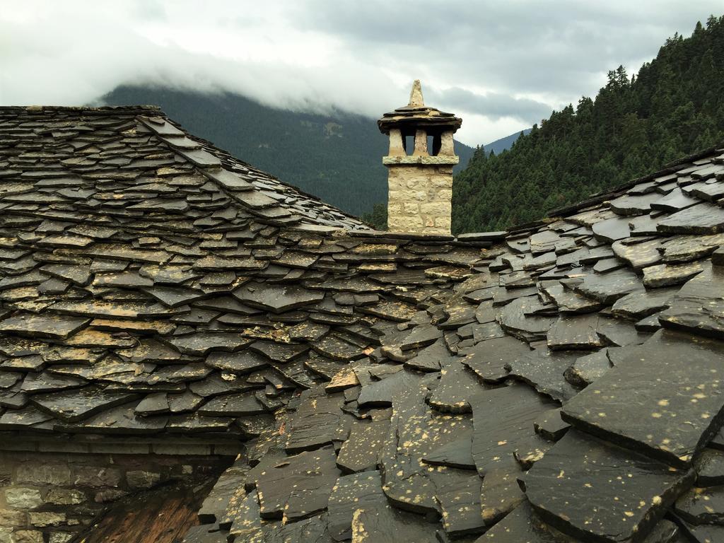 Old Inn Gorianadhes Екстер'єр фото