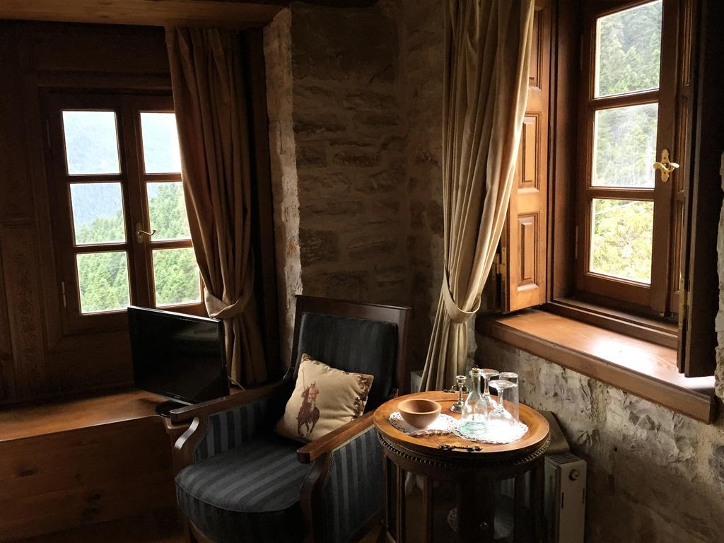 Old Inn Gorianadhes Екстер'єр фото