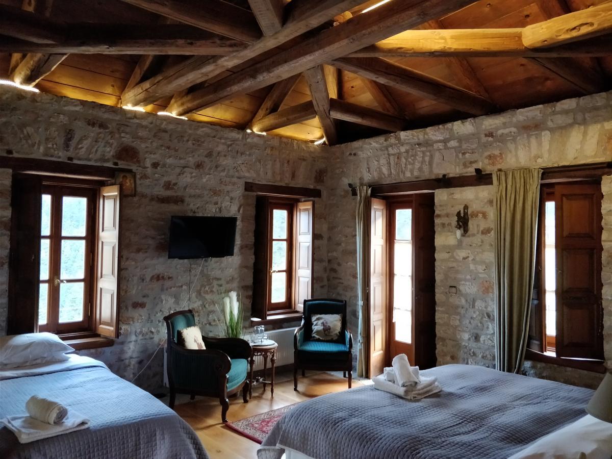 Old Inn Gorianadhes Екстер'єр фото