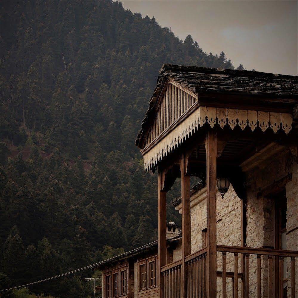Old Inn Gorianadhes Екстер'єр фото